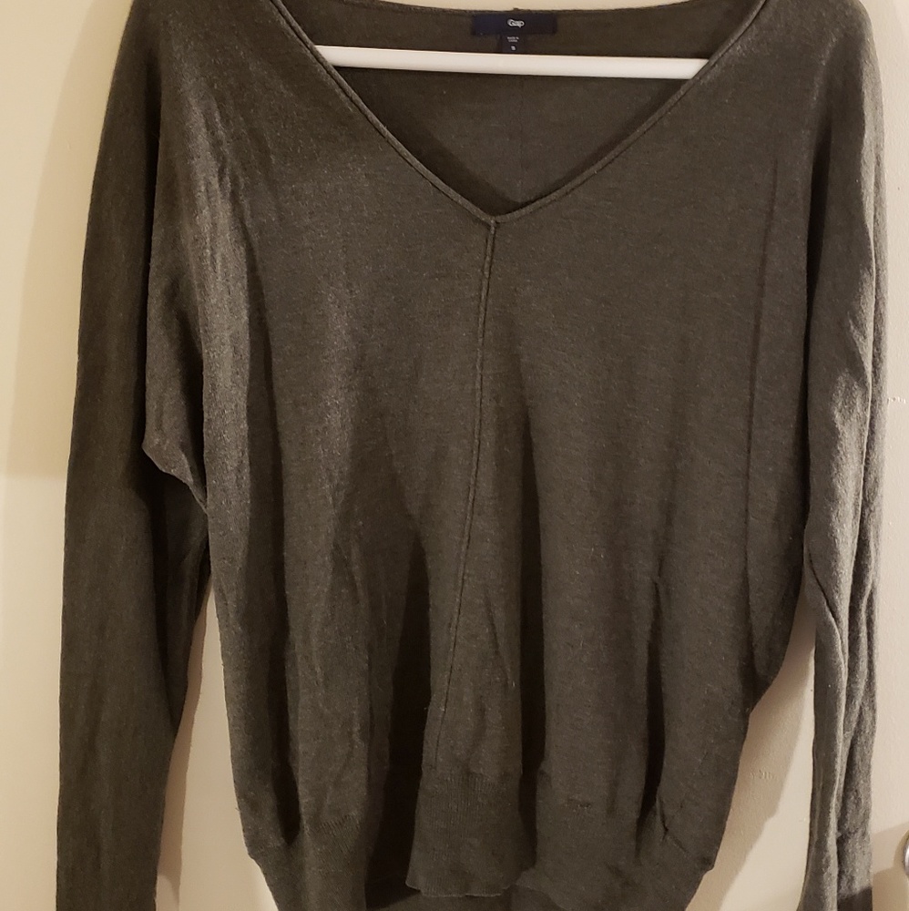 Gap hunter green sweater